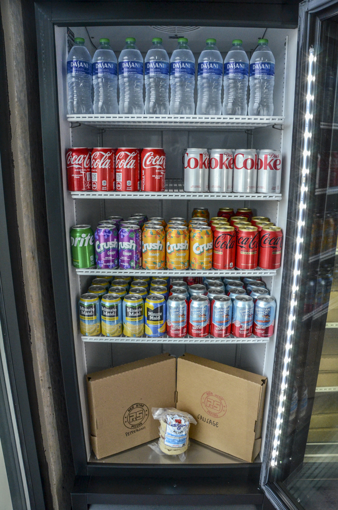 Red Star Pizzas | meal takeaway | 501 S Weber Rd Unit 104, Bolingbrook, IL 60490, USA | 7733044137 OR +1 773-304-4137