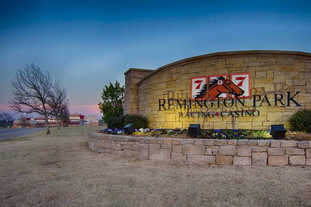 Silks | restaurant | 1 Remington Pl, Oklahoma City, OK 73111, USA | 4054253280 OR +1 405-425-3280