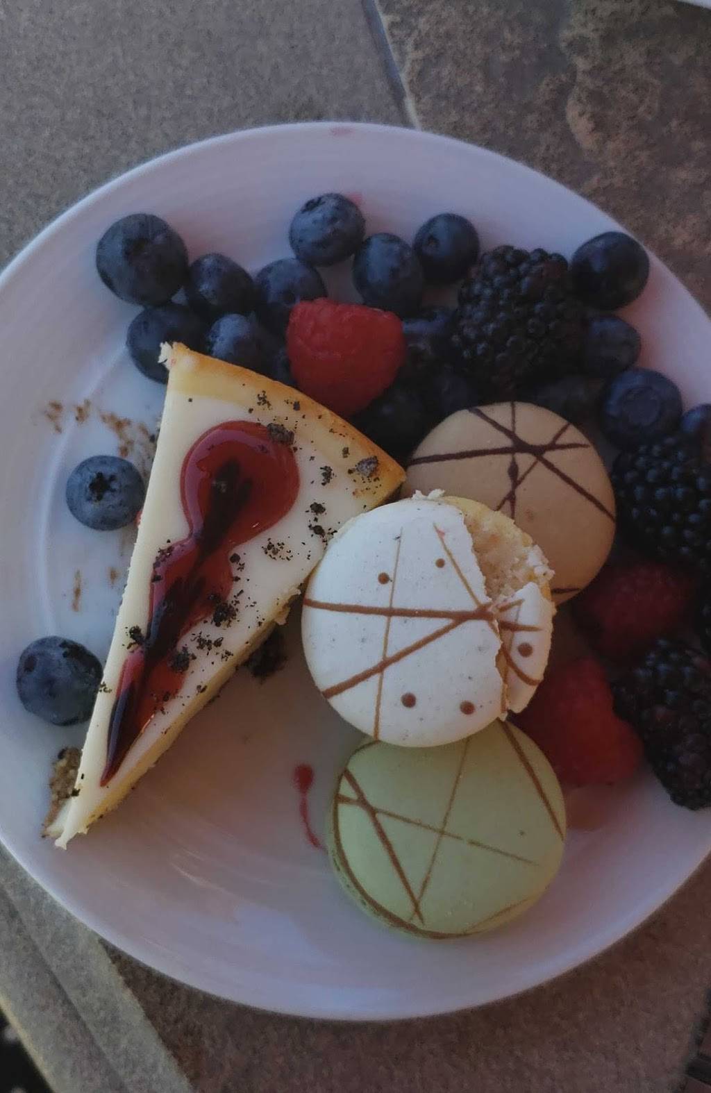 Mountain View Restaurant | restaurant | 3225 Broadmoor Valley Rd, Colorado Springs, CO 80906, USA | 7195384060 OR +1 719-538-4060