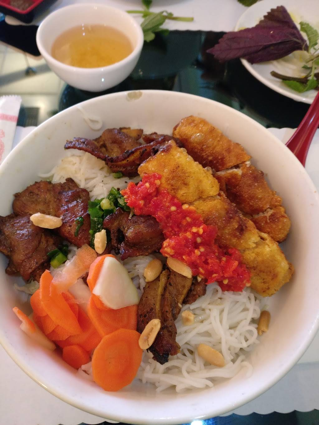 Binh Minh Restaurant | restaurant | 9908 Westminster Blvd, Garden Grove, CA 92844, USA | 7146367103 OR +1 714-636-7103