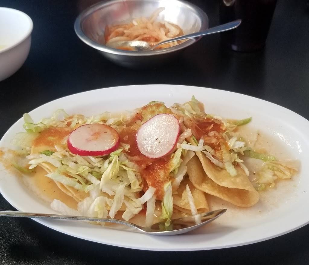 El Birotazo | restaurant | 4262 E Charleston Blvd, Las Vegas, NV 89104, USA | 7028880858 OR +1 702-888-0858