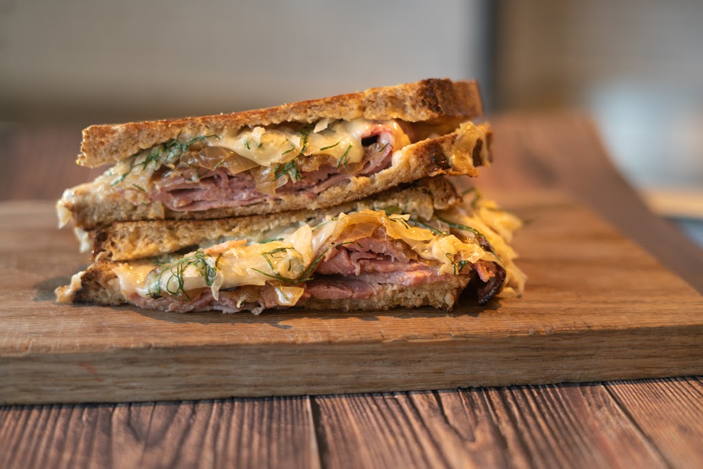 Welders Grilled Cheese | restaurant | 3959 Wilshire Blvd Suite B11, Los Angeles, CA 90010, USA | 2134412310 OR +1 213-441-2310