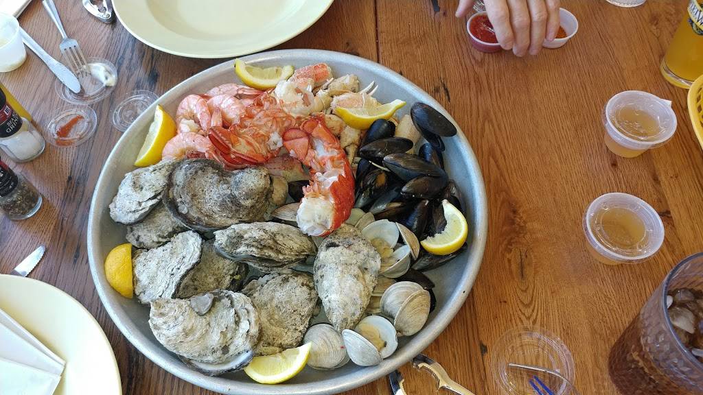 Clarkes Landing Restaurant | restaurant | 24580 Clarkes Landing Ln, Hollywood, MD 20636, USA | 3013733986 OR +1 301-373-3986