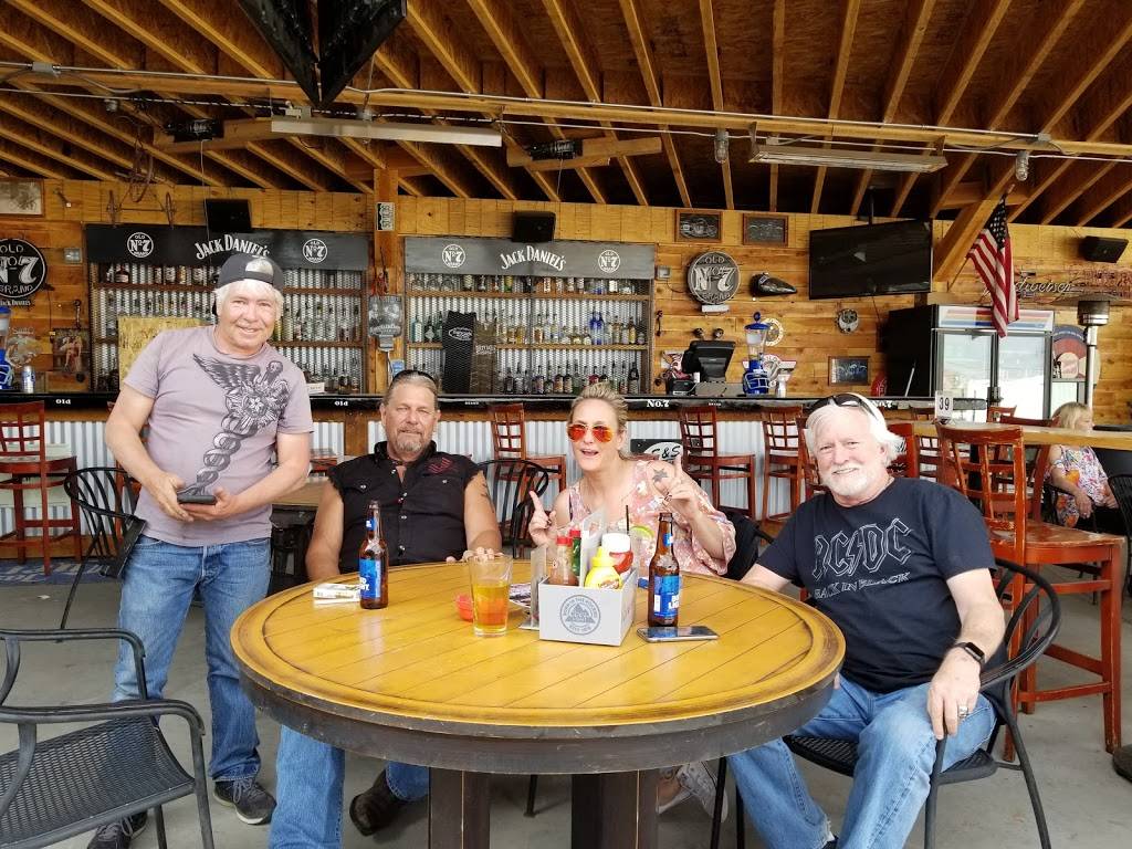 Dirty Dogs Roadhouse | restaurant | 17999 W Colfax Ave, Golden, CO 80401, USA | 3033843644 OR +1 303-384-3644