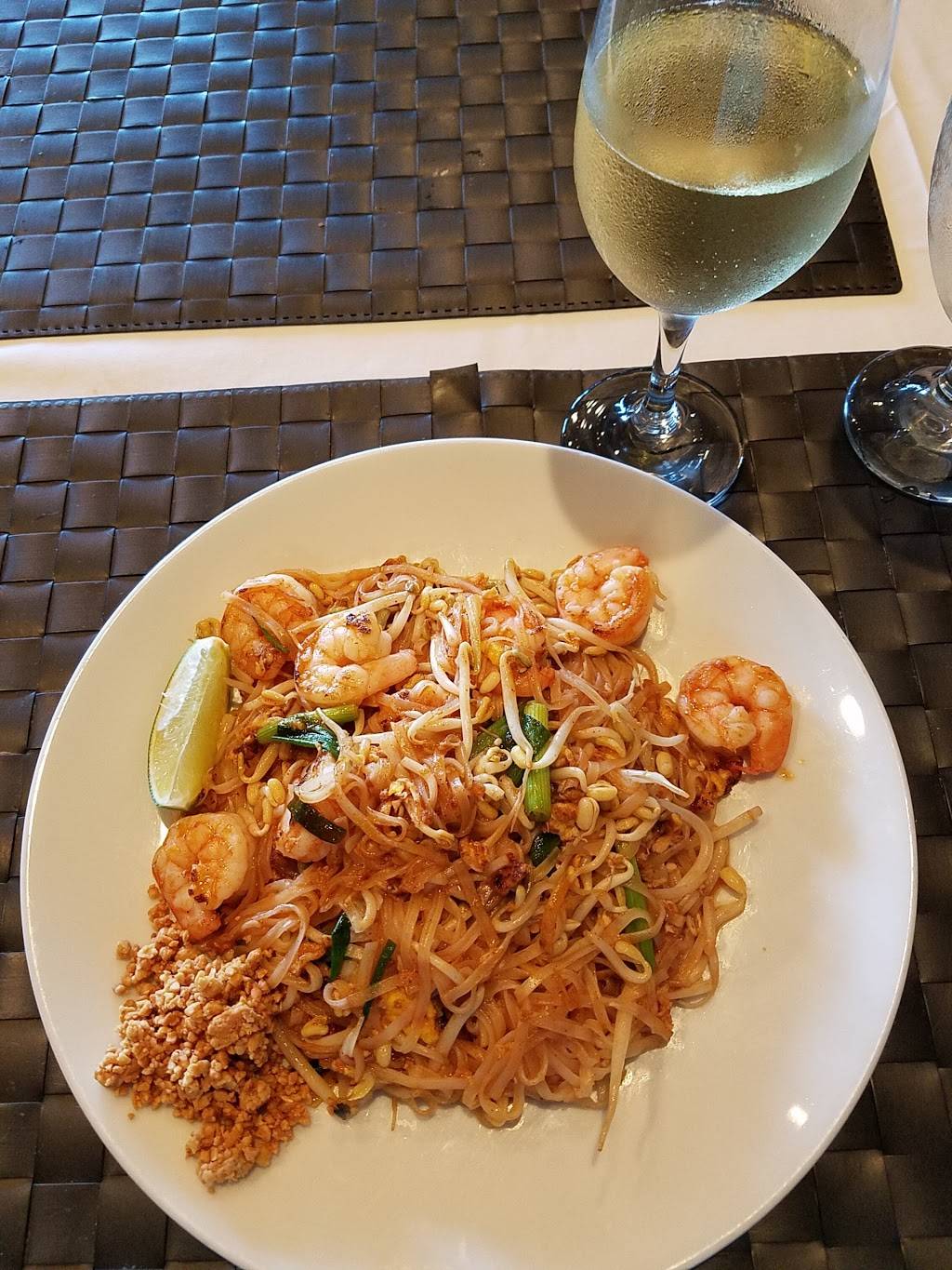 Yes,Thai Indeed | restaurant | 2127 Boundary St #2, Beaufort, SC 29902, USA | 8439861185 OR +1 843-986-1185