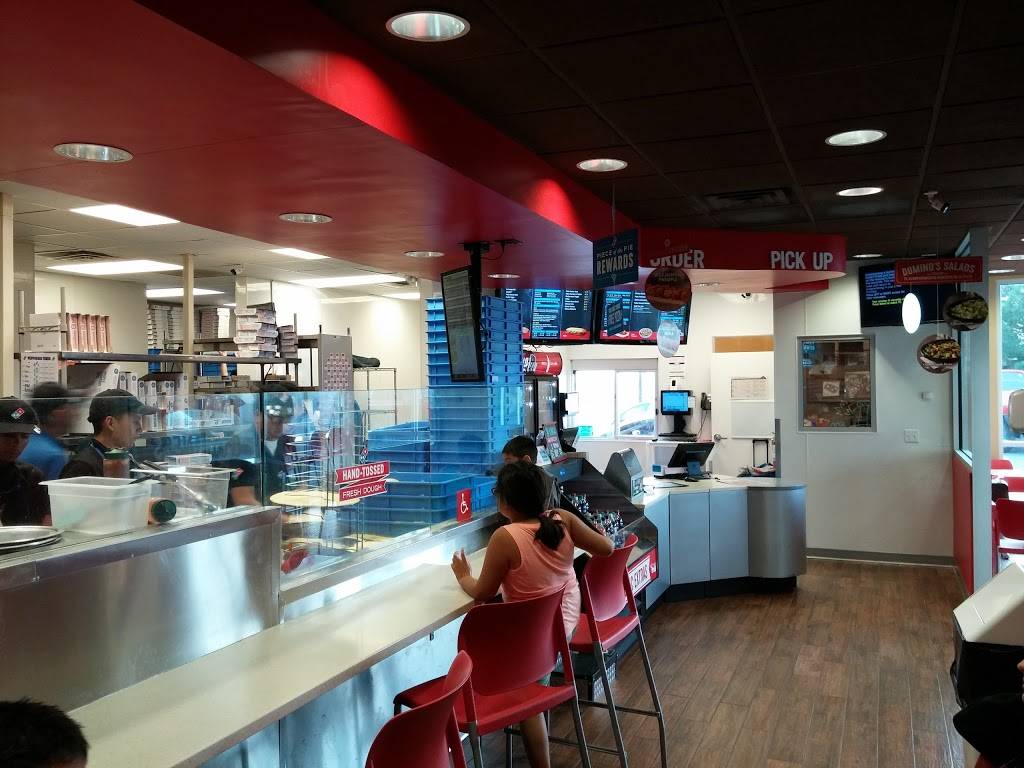 Dominos Pizza | meal delivery | 3090 N, Roadrunner Pkwy, Las Cruces, NM 88011, USA | 5755213030 OR +1 575-521-3030