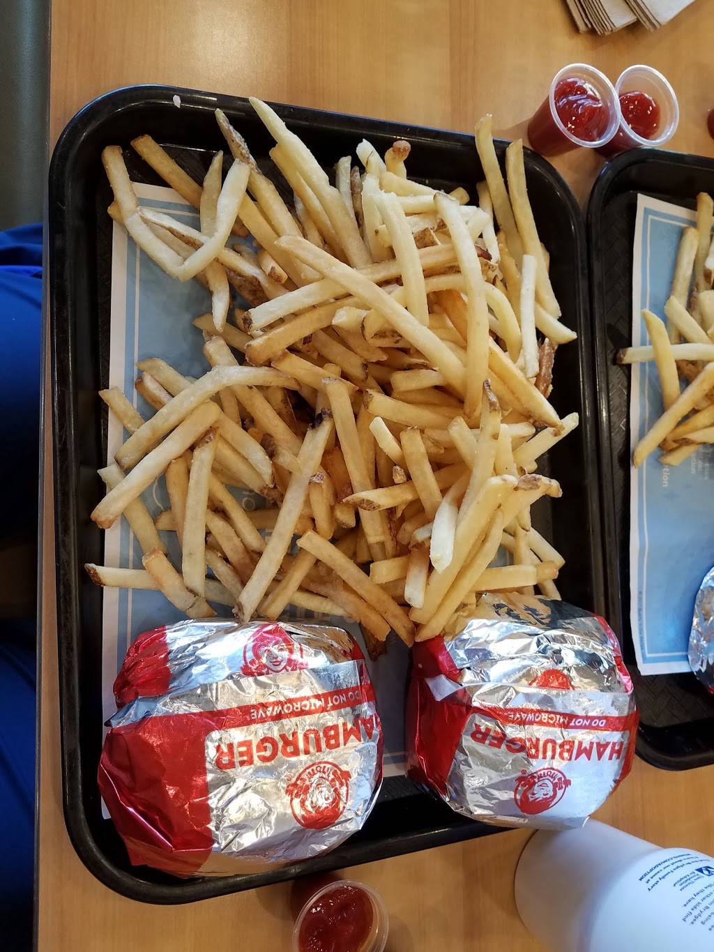 Wendys | restaurant | 786 Memorial Dr, Chicopee, MA 01020, USA | 4136120247 OR +1 413-612-0247