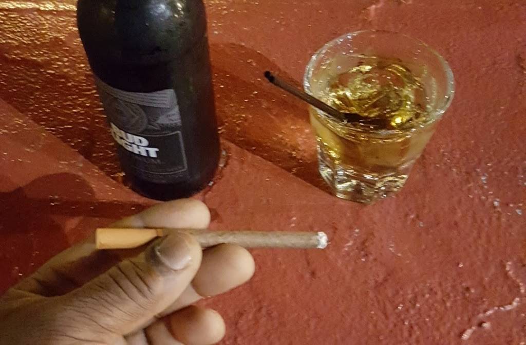 Buckeye Crazy Restaurant & Sports Bar | restaurant | 2365 E Dublin Granville Rd, Columbus, OH 43229, USA | 6148997299 OR +1 614-899-7299