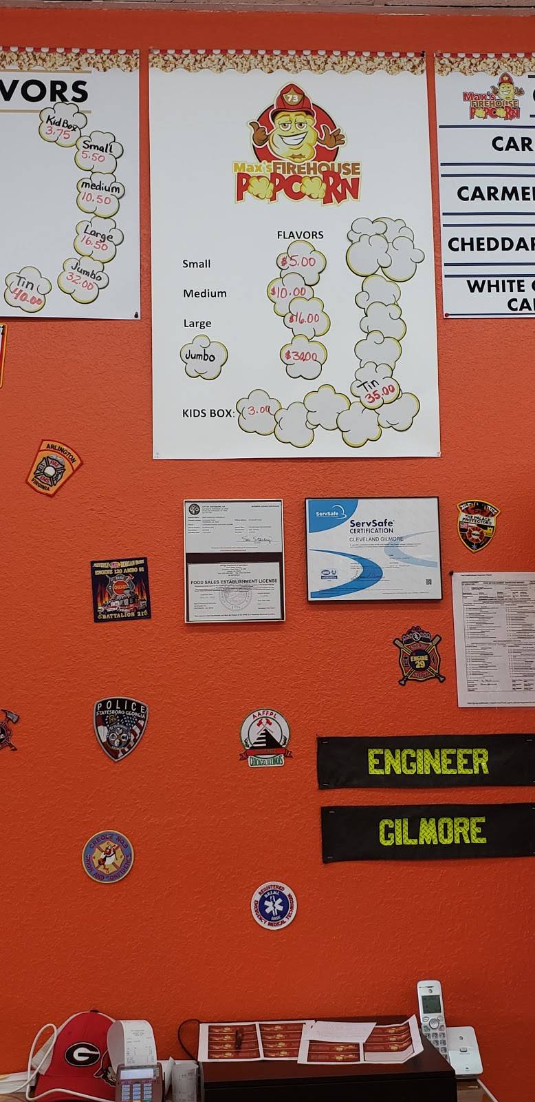 Maxs Firehouse Popcorn | restaurant | 16 College Plaza, Statesboro, GA 30458, USA | 9126817840 OR +1 912-681-7840