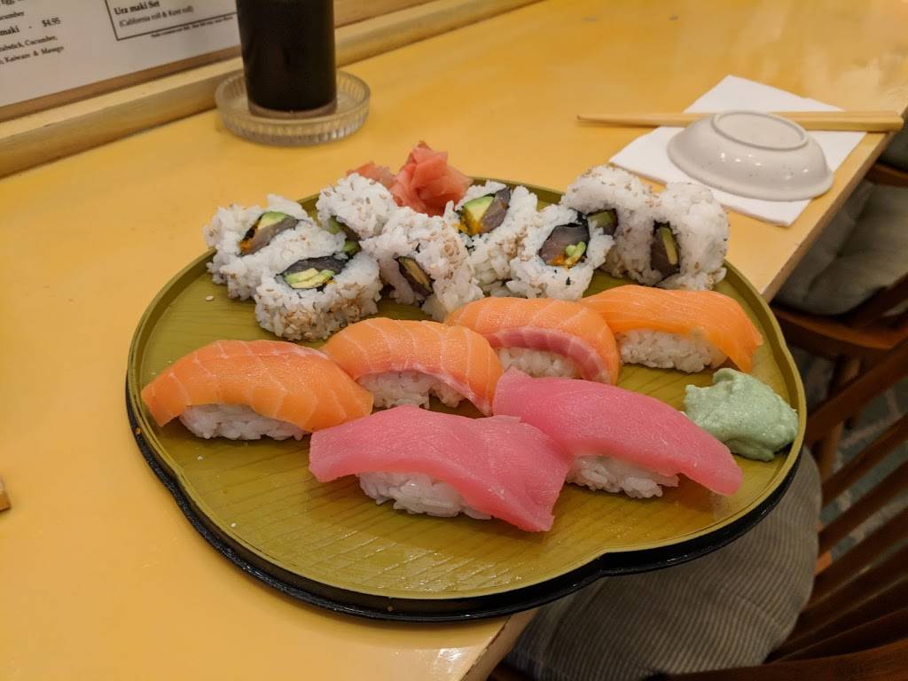 Sushi Kuine Japanese Restaurant | restaurant | 202 W Gowe St, Kent, WA 98032, USA | 2538527070 OR +1 253-852-7070