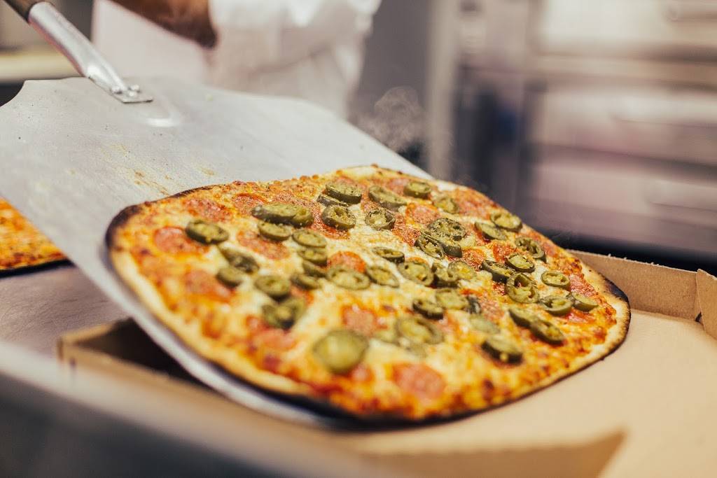 i Fratelli Pizza North Dallas | meal delivery | 4235 W Northwest Hwy, Dallas, TX 75220, USA | 2143777270 OR +1 214-377-7270