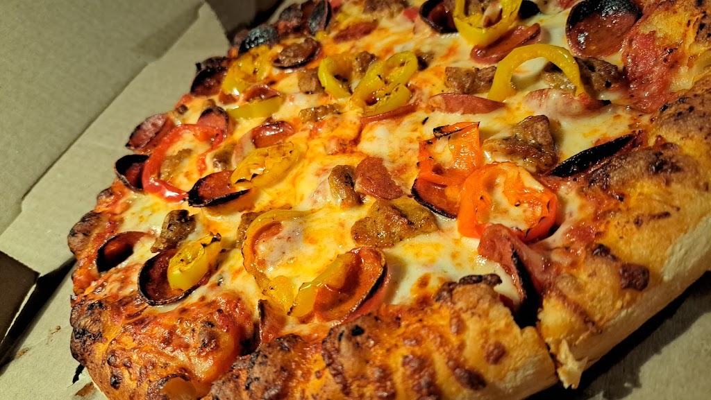 Minturnos Pizzeria | restaurant | 7 W Walnut St, Marengo, OH 43334, USA | 4192533006 OR +1 419-253-3006