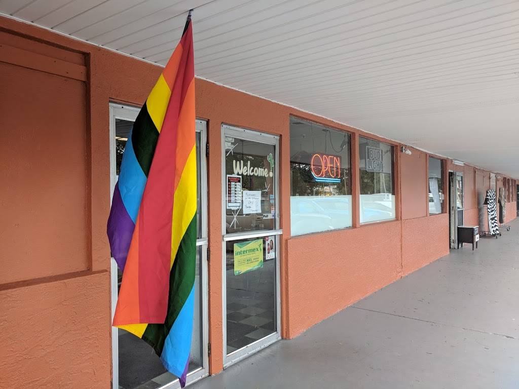 El Tenampa Mexican Restaurant | restaurant | 1800 16th St N, St. Petersburg, FL 33704, USA | 7278220620 OR +1 727-822-0620