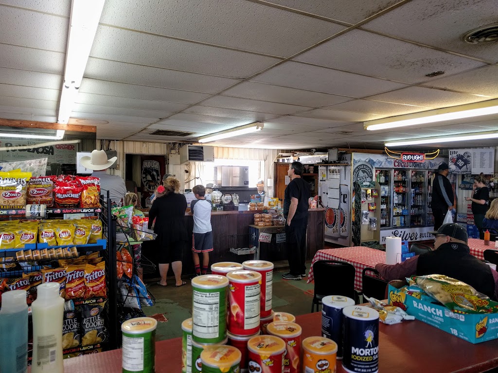 TCs Ponderosa | restaurant | 136 US-82, Dickens, TX 79229, USA | 8066235260 OR +1 806-623-5260