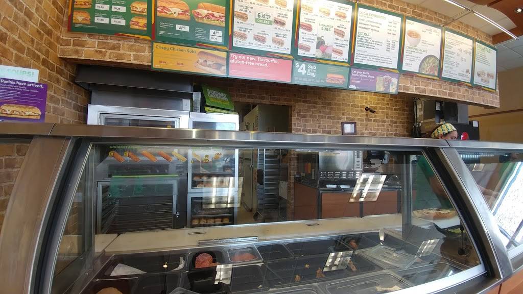 Subway | restaurant | 2261 Islington Ave, Etobicoke, ON M9W 3W7, Canada | 4167455767 OR +1 416-745-5767