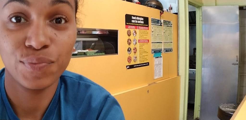 Sushi Lemon Life | restaurant | 255 E 110th St, New York, NY 10029, USA | 2123692886 OR +1 212-369-2886