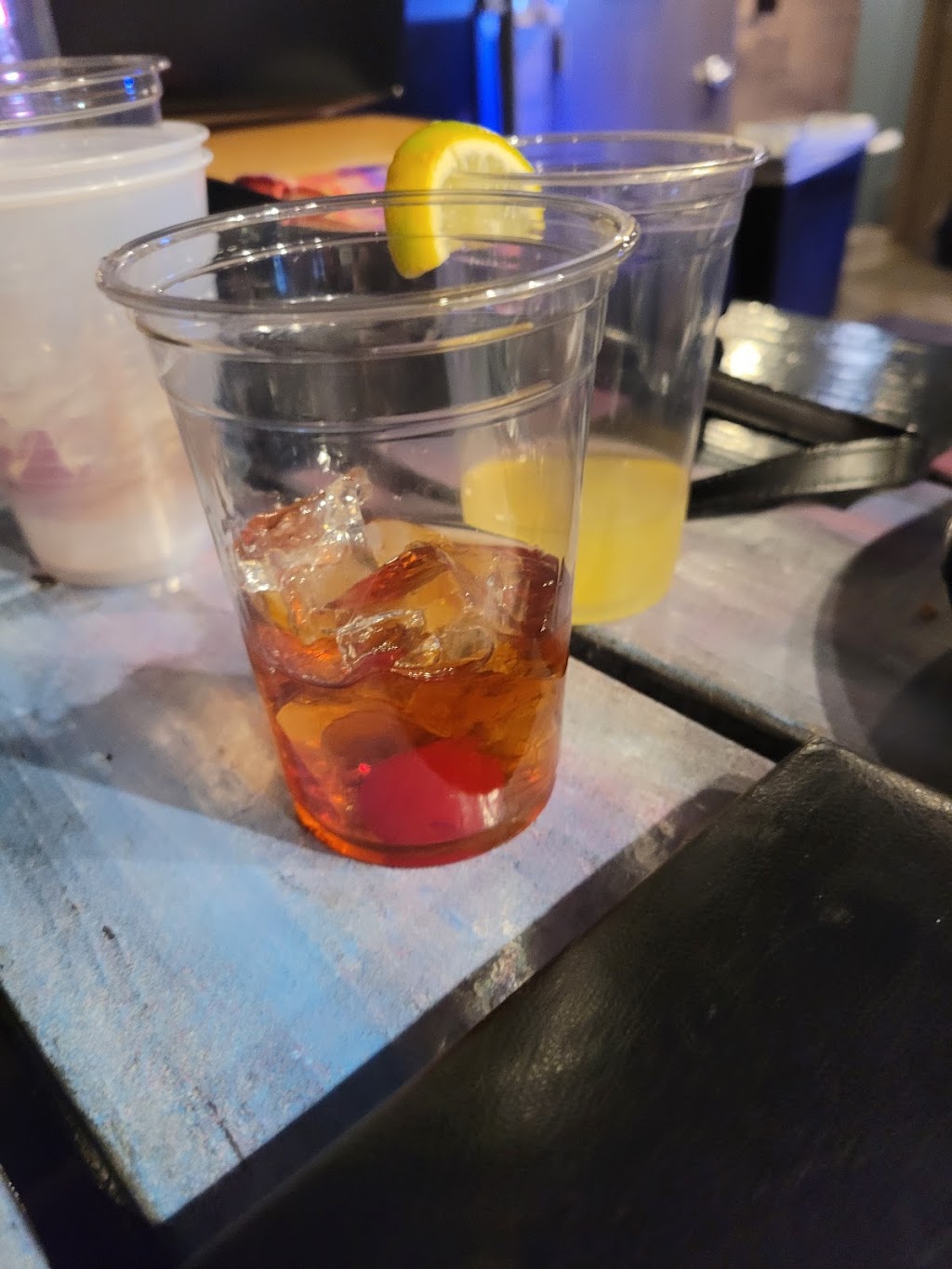 Whiskey Business | restaurant | 1367 N Milwaukee Ave, Chicago, IL 60622, USA | 7736987362 OR +1 773-698-7362