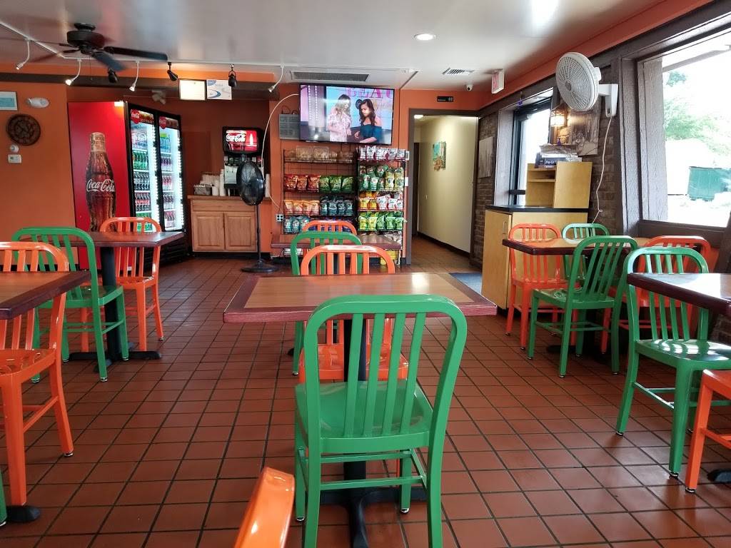 Pick Pockets and Deli Groton,CT | restaurant | 214 CT-12, Groton, CT 06340, USA | 8609100235 OR +1 860-910-0235