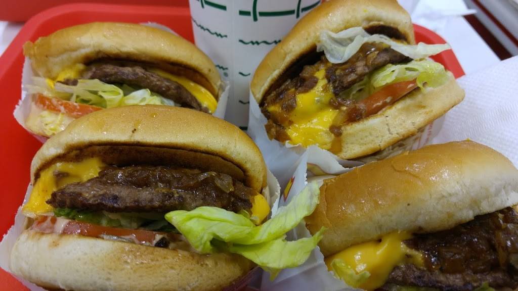 In-N-Out Burger | restaurant | 3361 S Bristol St, Santa Ana, CA 92704, USA | 8007861000 OR +1 800-786-1000