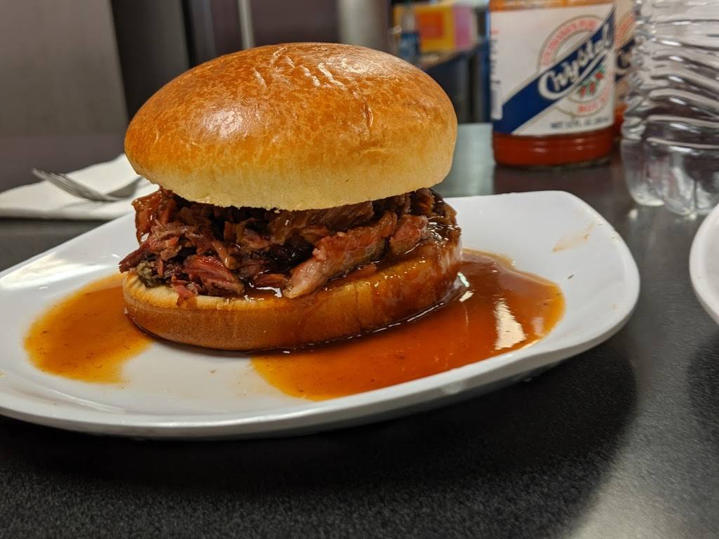 Daddy Ds Southern Style BBQ | restaurant | 7204 NE Fourth Plain Blvd, Vancouver, WA 98662, USA | 3608924418 OR +1 360-892-4418