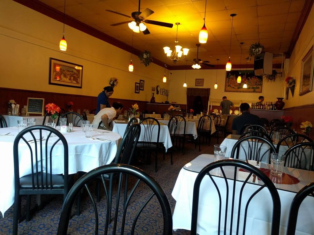 Jewel of India | restaurant | 4735 University Way NE, Seattle, WA 98105, USA | 2065235275 OR +1 206-523-5275