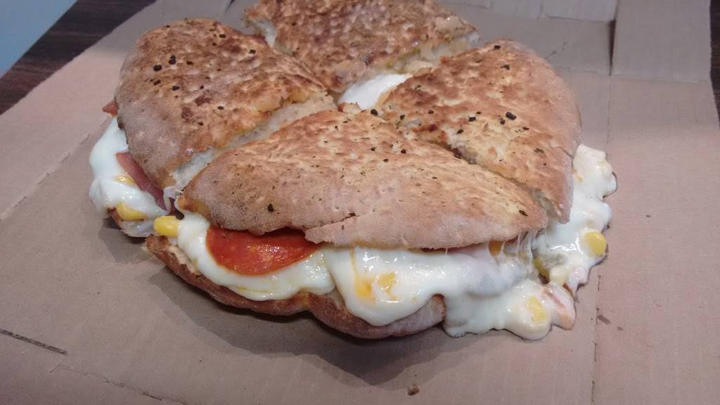 D Angelos Pizza | restaurant | Blvd. Benito Juárez 68, Centro Playas, 22710 Rosarito, B.C., Mexico | 016611002510 OR +52 661 100 2510