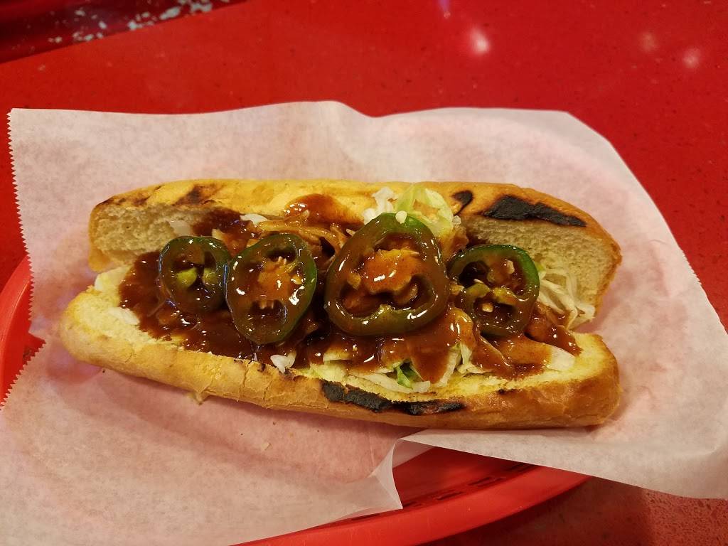 Links Grill | restaurant | 6000 N Terminal Pkwy, Atlanta, GA 30337, USA | 4047665792 OR +1 404-766-5792