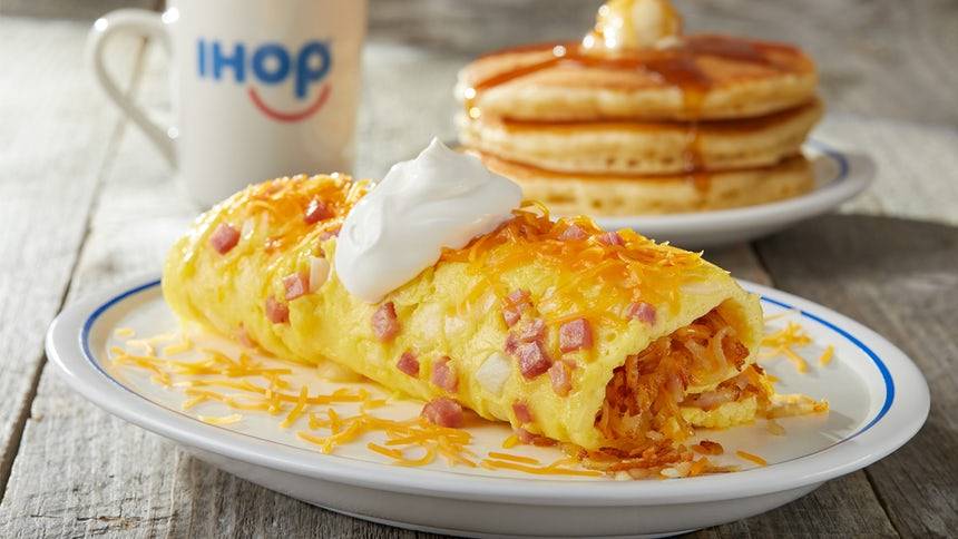 IHOP | bakery | 205 E, FM1382, Cedar Hill, TX 75104, USA | 9722932464 OR +1 972-293-2464