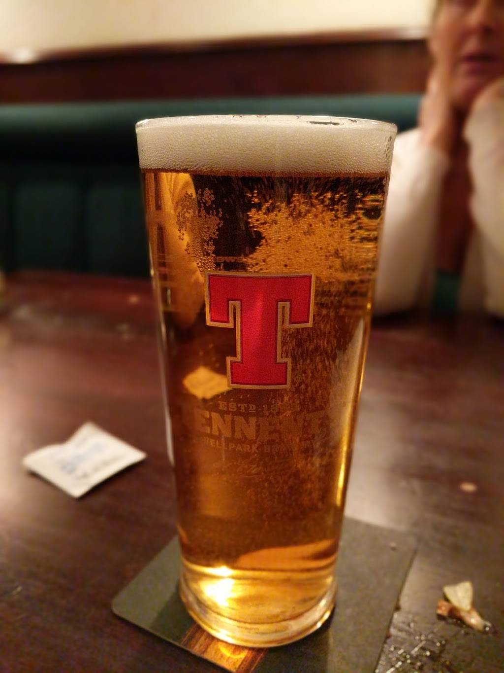 Bull and Barrel Pub | restaurant | 901-75 Cedar Pointe Dr, Barrie, ON L4N 5R7, Canada | 7057194600 OR +1 705-719-4600