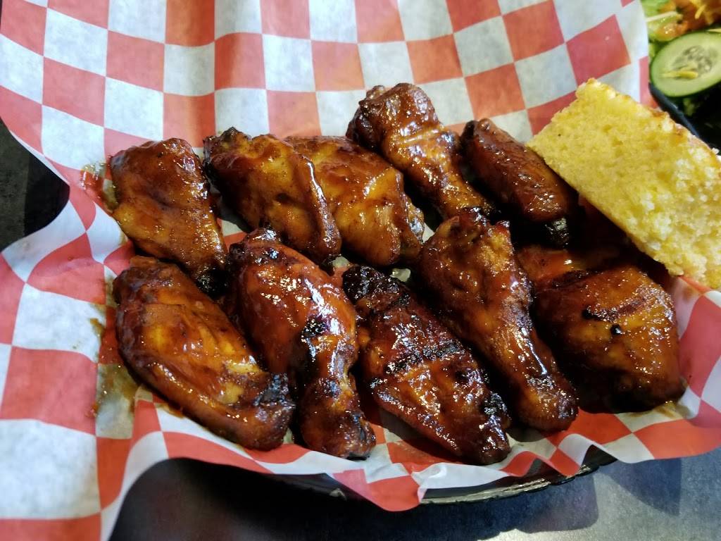 Broadway Barrel House | restaurant | 402 N Broadway St, Lebanon, OH 45036, USA | 5139347799 OR +1 513-934-7799