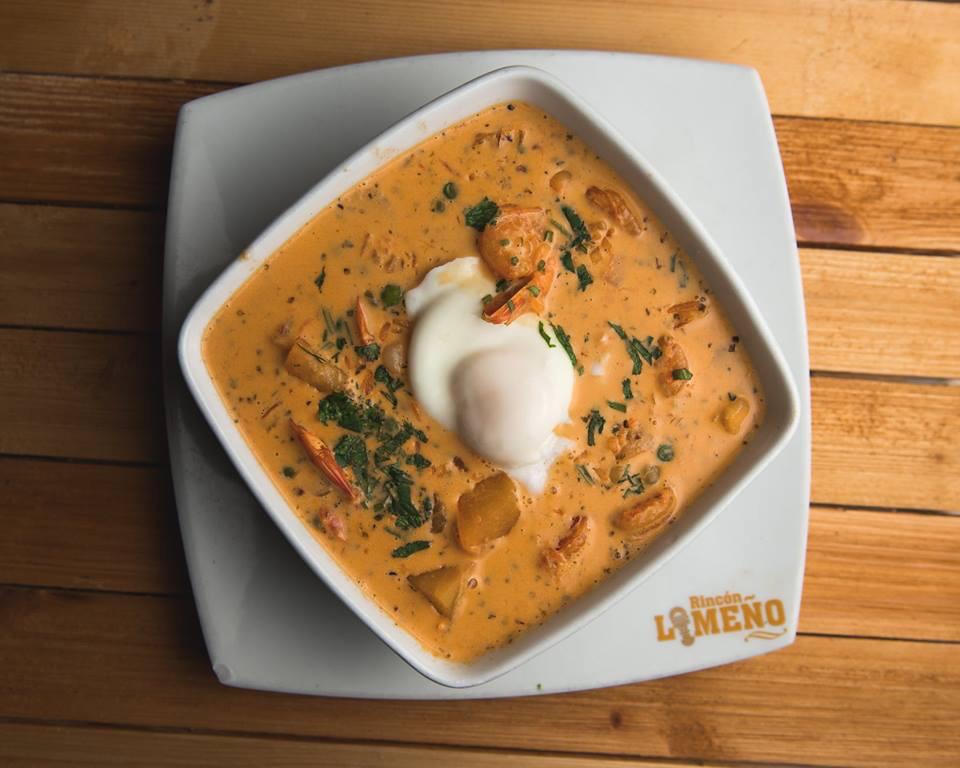 Rincon Limeño | restaurant | Day Square, 409 Chelsea St, East Boston, MA 02128, USA | 6175694942 OR +1 617-569-4942