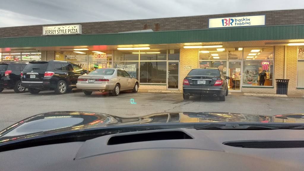 Feraros Pizza | restaurant | 11726 Baptist Church Rd, Sappington, MO 63128, USA | 3148433456 OR +1 314-843-3456