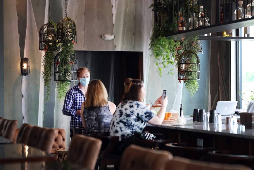 Hacienda Real | restaurant | 585 E Kendall Dr, Yorkville, IL 60560, USA | 6308829541 OR +1 630-882-9541