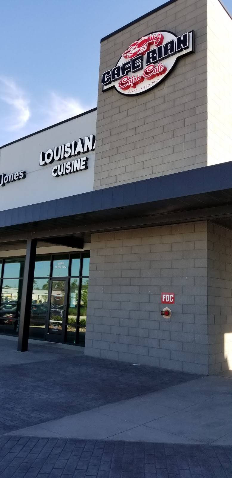 Cafe Rian Cajun Cafe | restaurant | 12230 W Lake Houston Pkwy #190, Houston, TX 77044, USA | 3463421070 OR +1 346-342-1070