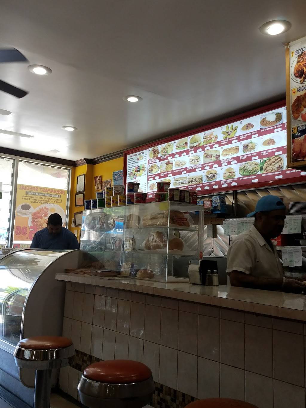 Victors Coffee Shop | restaurant | 12512 Rockaway Blvd, South Ozone Park, NY 11420, USA | 7188459111 OR +1 718-845-9111