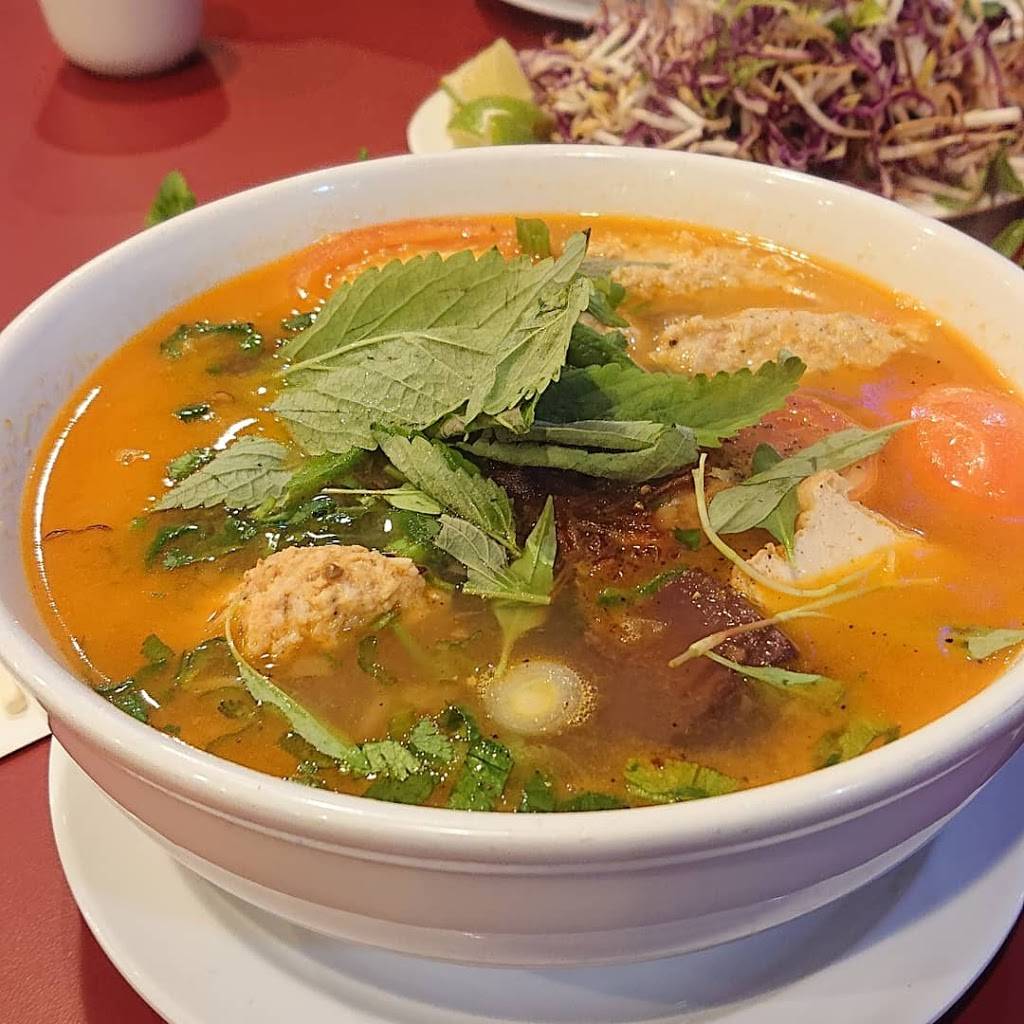Bún Việt Sơn (Vietnamese Noodle House) | restaurant | 6796 Synott Rd, Houston, TX 77083, USA | 2815615800 OR +1 281-561-5800
