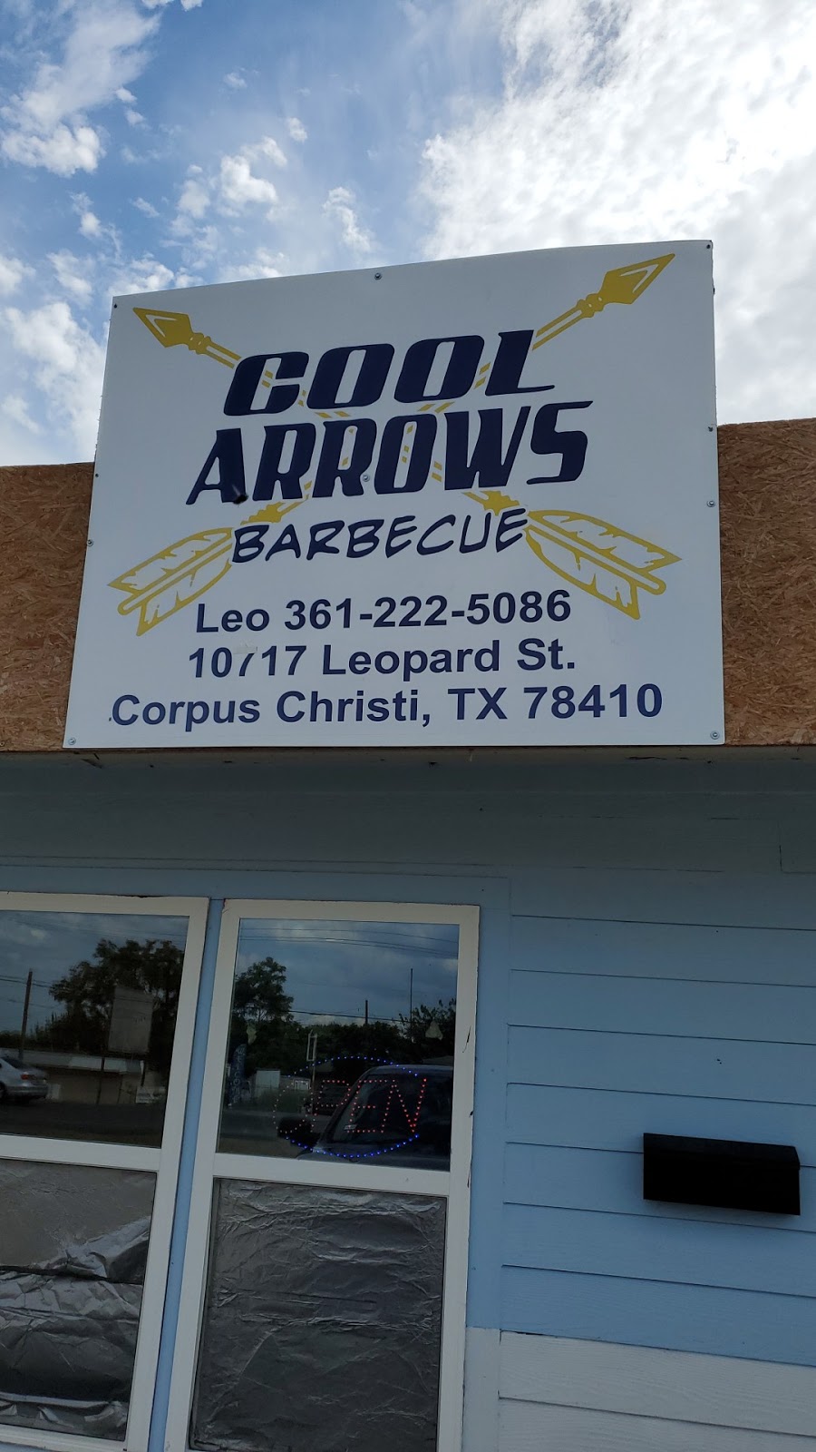 Cool Arrows Bbq | restaurant | 10117 Leopard St, Corpus Christi, TX 78410, USA | 3615044118 OR +1 361-504-4118