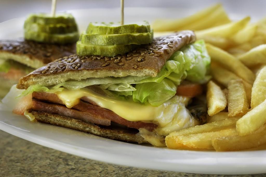 Eddys Family Dining | restaurant | 30149 Ford Rd, Garden City, MI 48135, USA | 7344229100 OR +1 734-422-9100