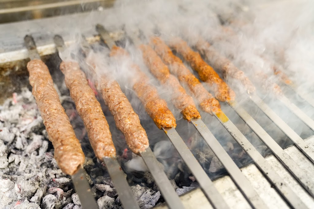 Hawilo Grill | restaurant | 6593 Greenfield Rd, Detroit, MI 48228, USA | 3136663331 OR +1 313-666-3331