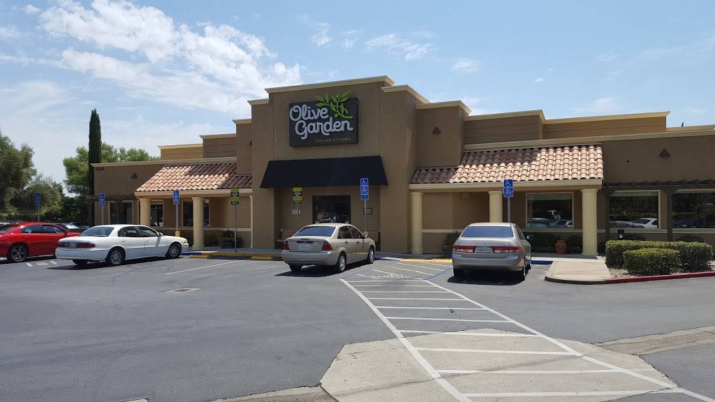 Olive Garden Italian Restaurant | meal takeaway | 1025 Dana Dr, Redding, CA 96003, USA | 5302210158 OR +1 530-221-0158