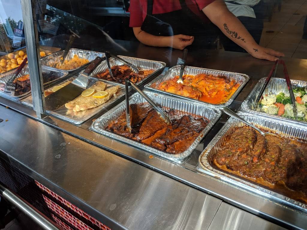 Acores Rotisserie Chicken | restaurant | 7611 Pine Valley Dr #27, Woodbridge, ON L4L 0A2, Canada | 9058508800 OR +1 905-850-8800