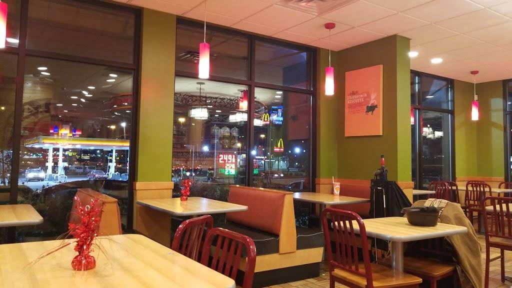 Popeyes Louisiana Kitchen | restaurant | 2665 Wesley Chapel Rd, Decatur, GA 30034, USA | 4042868889 OR +1 404-286-8889