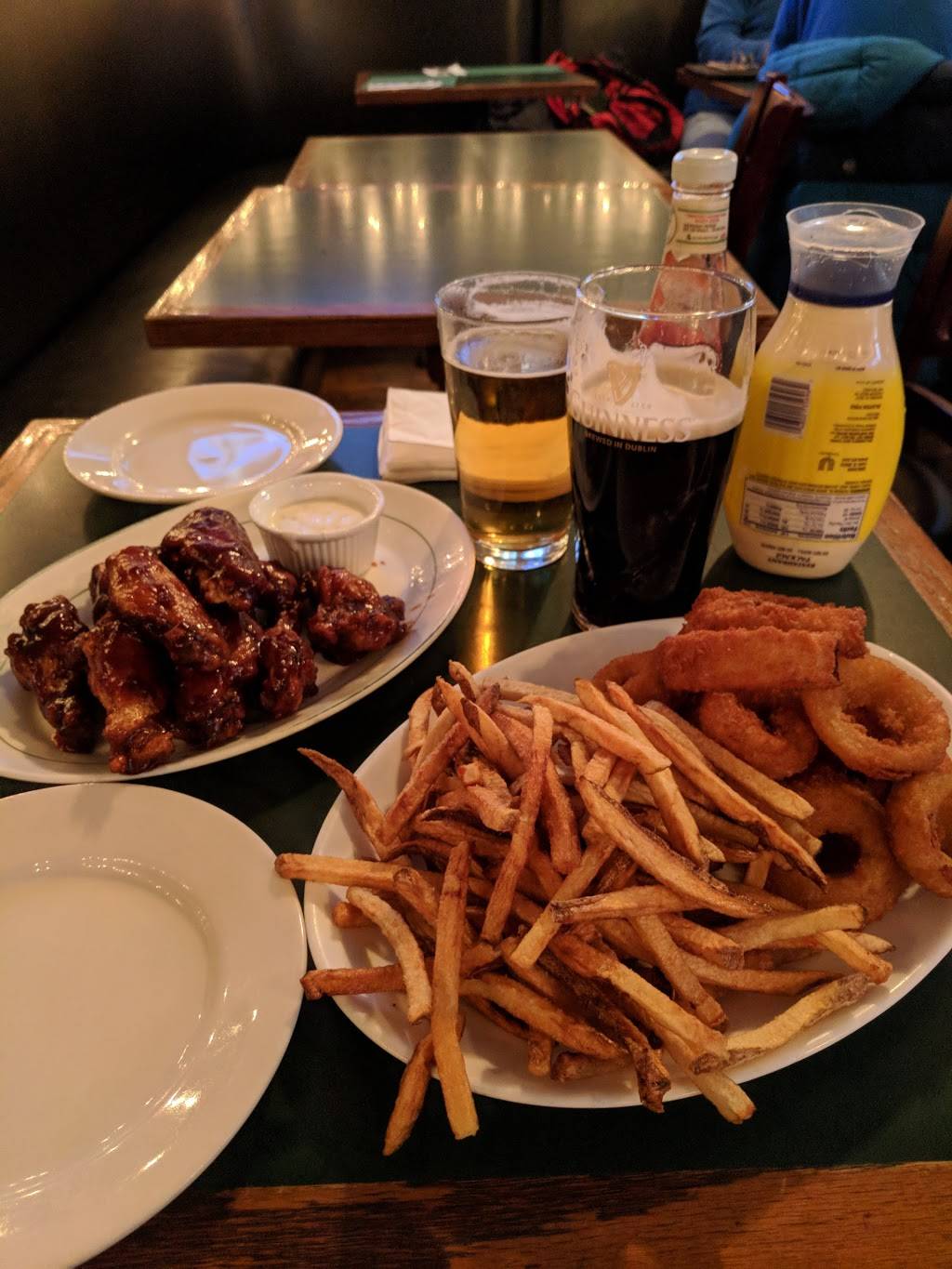 Murphys Tavern | restaurant | 6 Stone St, New York, NY 10004, USA | 2124251700 OR +1 212-425-1700