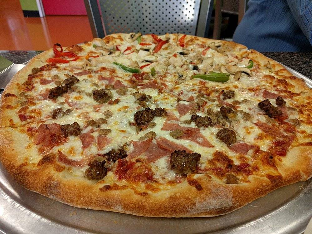 Crespo Pizza & Italian Grill | restaurant | 1809 Eldridge Pkwy, Houston, TX 77077, USA | 7139787885 OR +1 713-978-7885