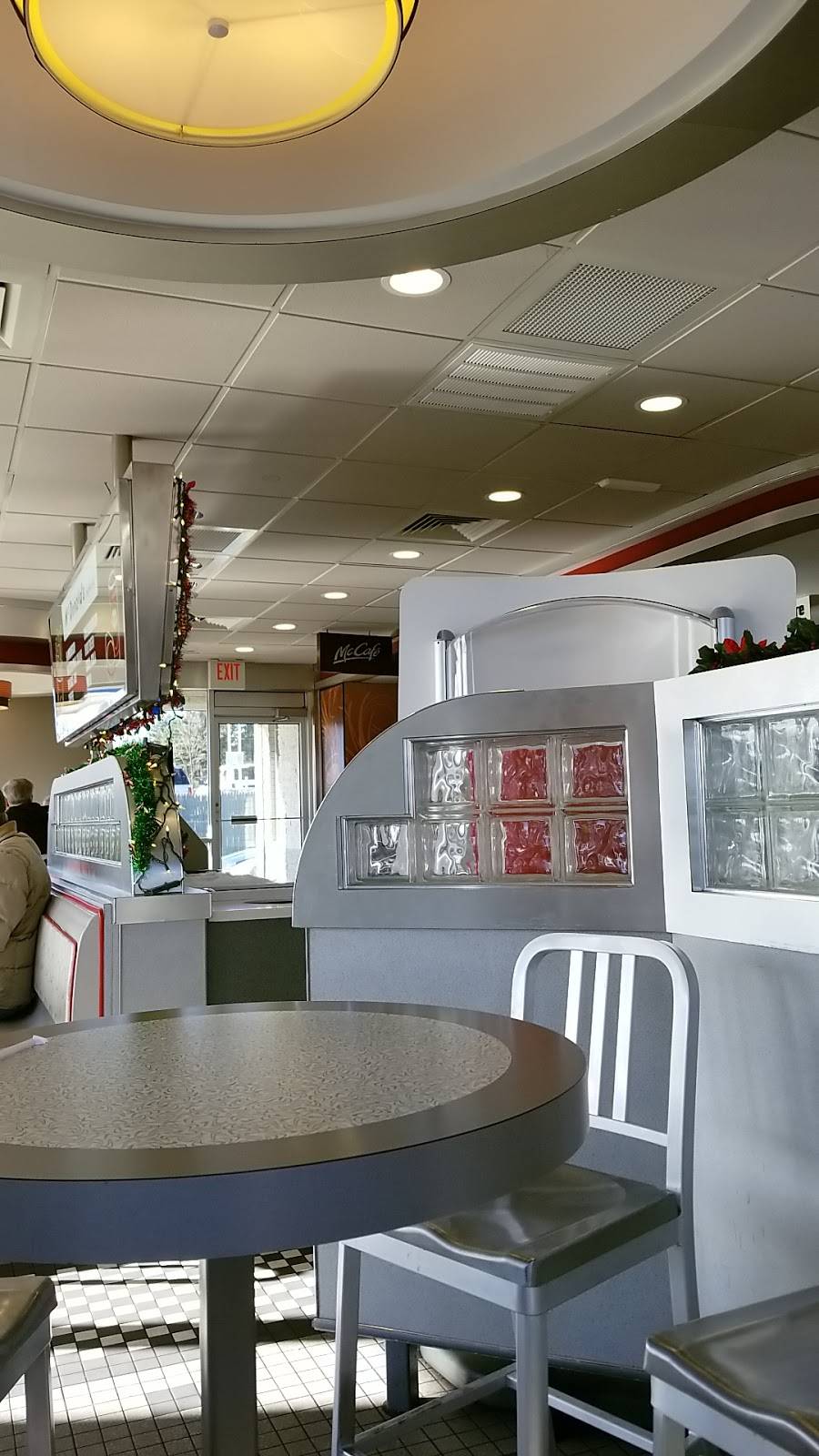 McDonalds | cafe | 1739 N Keyser Ave, Scranton, PA 18508, USA | 5709610757 OR +1 570-961-0757