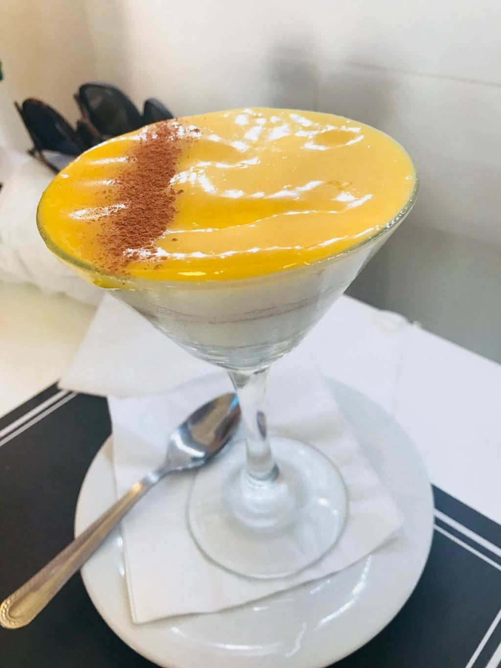 Don Quixote Restaurant | restaurant | 1/2, 1331 St Clair Ave W, Toronto, ON M6E 1C3, Canada | 4166527777 OR +1 416-652-7777