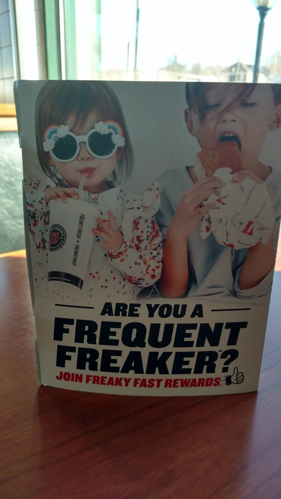 Jimmy Johns | meal delivery | 418 E Broadway, Council Bluffs, IA 51503, USA | 7122565402 OR +1 712-256-5402