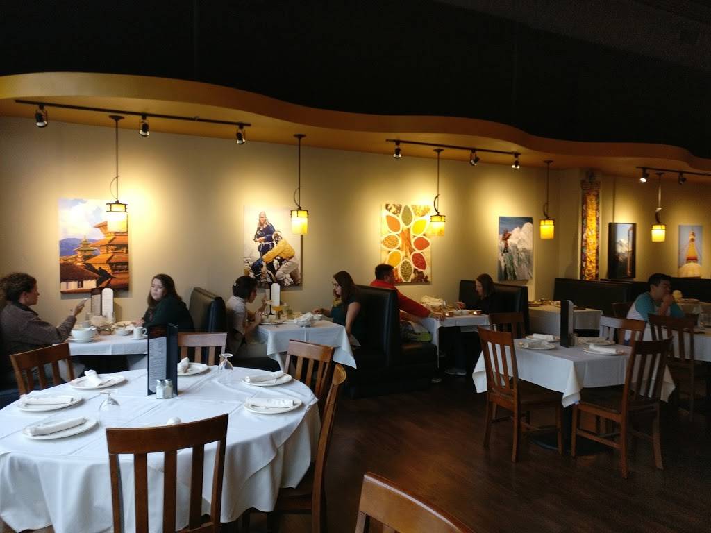 Himalayan Bistro | restaurant | 2720 Council Tree Ave #184, Fort Collins, CO 80525, USA | 9709995691 OR +1 970-999-5691