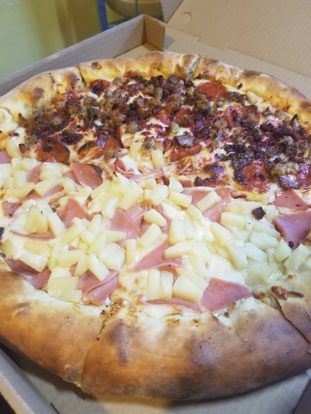 RHINOS PIZZERIA | restaurant | Av. Mutualismo 413, Zona Nte., 22000 Tijuana, B.C., Mexico | 016642697709 OR +52 664 269 7709