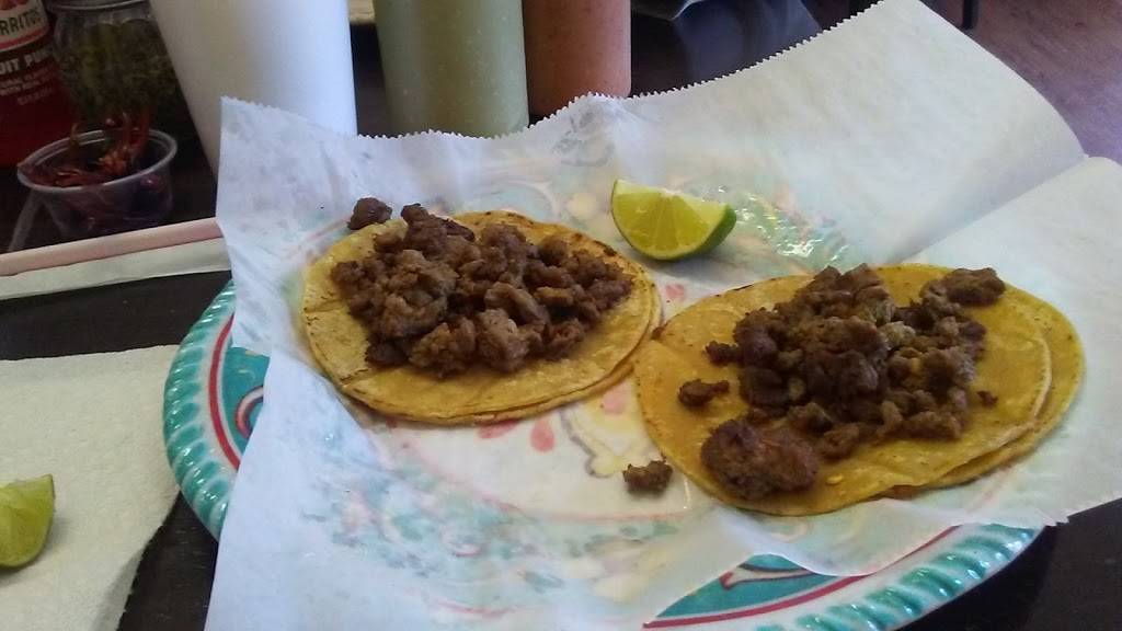 Gorditas Lolis | restaurant | 3522 E 106th St, Chicago, IL 60617, USA | 7739785090 OR +1 773-978-5090
